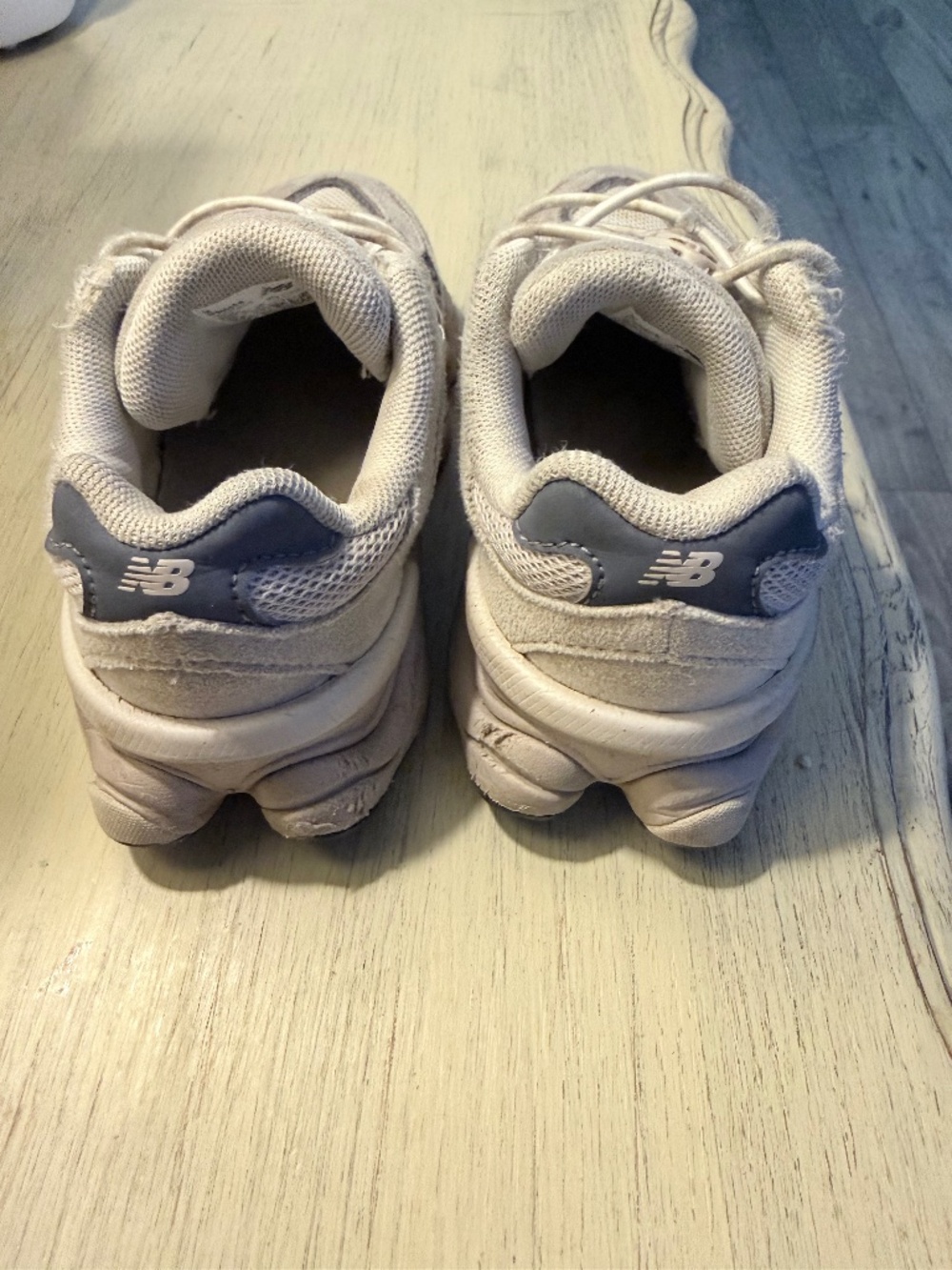9060 New Balance Moon rock Linen 10toddler